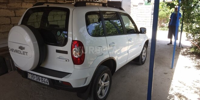 Chevrolet Niva 2015, 141,000 km - 1.7 l - Bakı