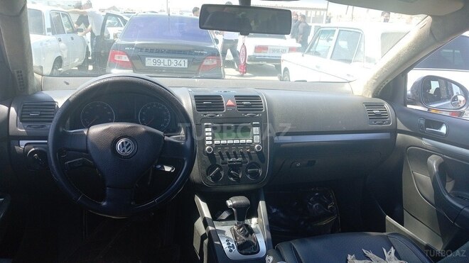 Volkswagen Jetta 2006, 724,100 km - 2.5 l - Bakı