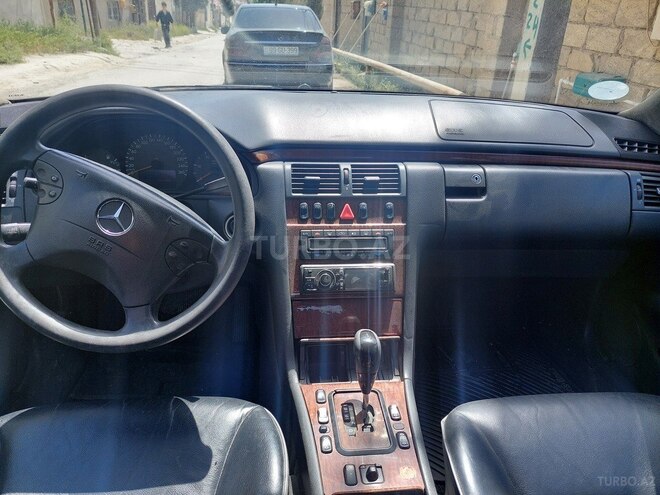 Mercedes E 220 d 2001, 500,000 km - 2.2 l - Bakı