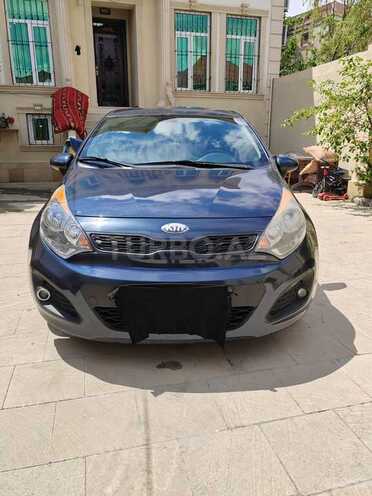 Kia Rio 2013, 400,000 km - 1.4 l - Bakı