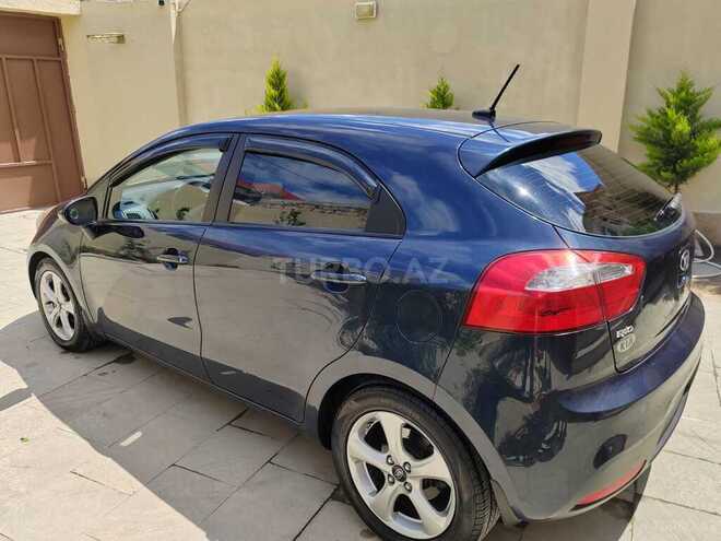 Kia Rio 2013, 400,000 km - 1.4 l - Bakı