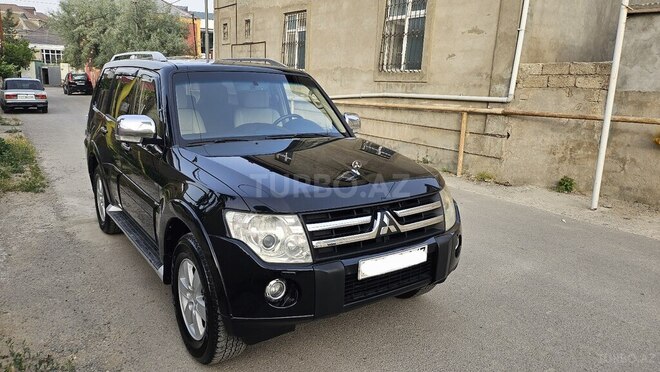 Mitsubishi Pajero 2008, 200,000 km - 3.0 l - Bakı