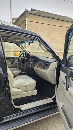 Mitsubishi Pajero 2008, 200,000 km - 3.0 l - Bakı