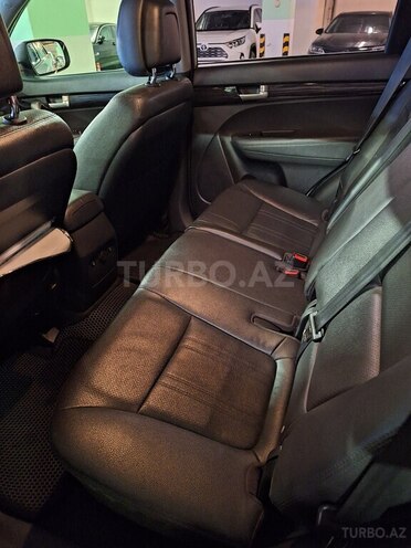 Kia Sorento-7
