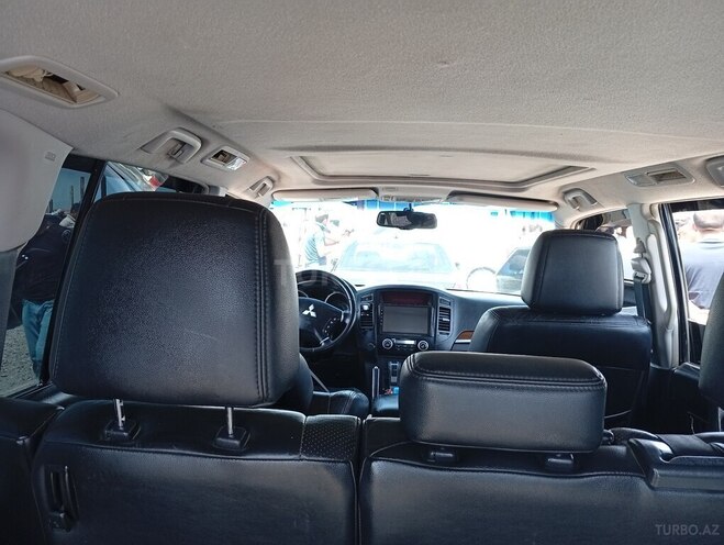 Mitsubishi Pajero 2008, 231,075 km - 3.0 л - Gəncə