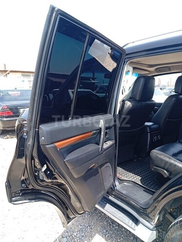 Mitsubishi Pajero 2008, 231,075 km - 3.0 л - Gəncə