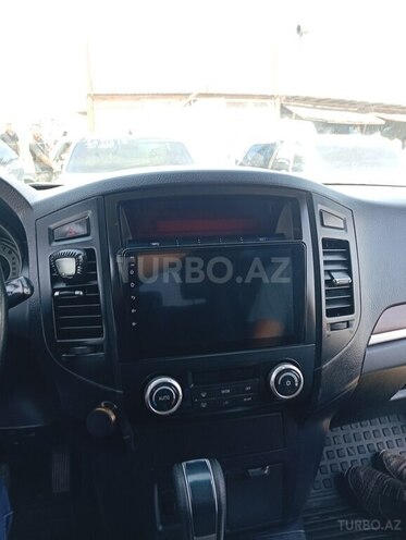 Mitsubishi Pajero 2008, 231,075 km - 3.0 л - Gəncə