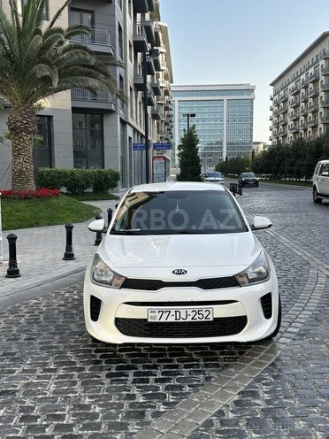 Kia Rio 2018, 175,418 km - 1.6 l - Bakı