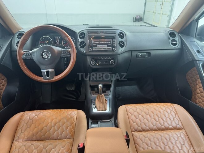 Volkswagen Tiguan-11