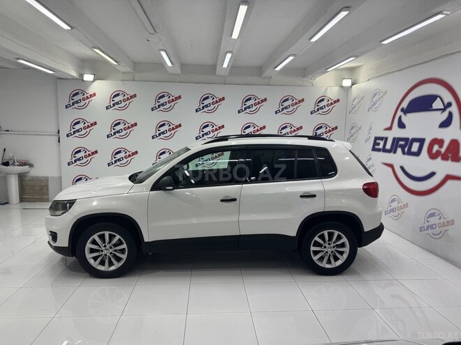 Volkswagen Tiguan-18