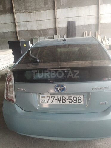 Toyota Prius 2014, 273,588 km - 1.8 l - Gəncə