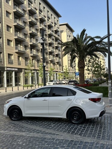 Kia Rio 2018, 175,418 km - 1.6 l - Bakı