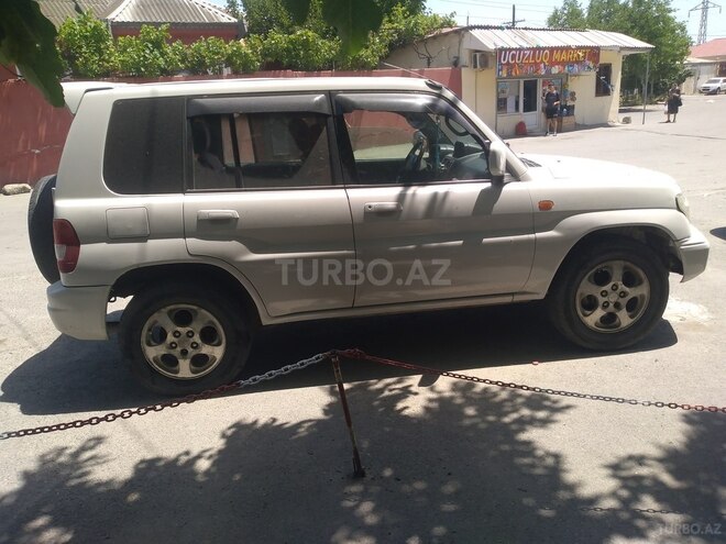 Mitsubishi Pajero io 1999, 345,000 km - 1.8 l - Bakı