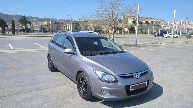 Hyundai i30 2010, 211,000 km - 1.6 l - Bakı