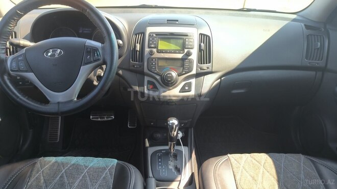 Hyundai i30 2010, 211,000 km - 1.6 l - Bakı