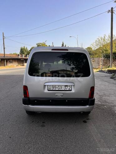 Citroen Berlingo 2000, 200,000 km - 1.4 l - Lənkəran