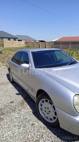 Mercedes E 200 d 1999, 633,800 km - 2.0 l - Göygöl