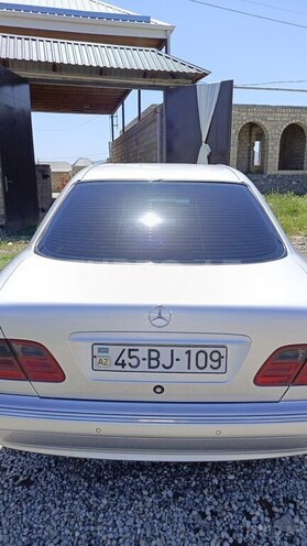 Mercedes E 200 d 1999, 633,800 km - 2.0 l - Göygöl