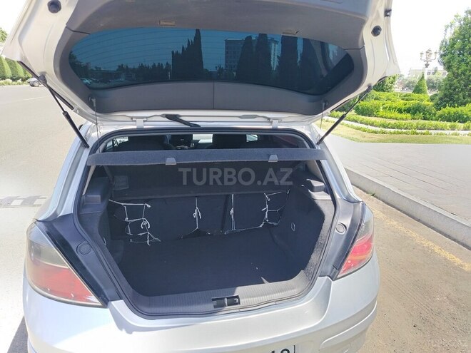 Opel Astra 2009, 250,000 km - 1.4 l - Gəncə