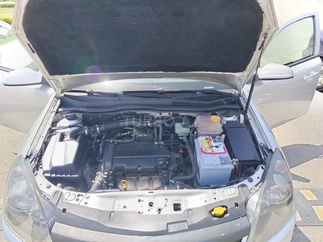 Opel Astra 2009, 250,000 km - 1.4 l - Gəncə