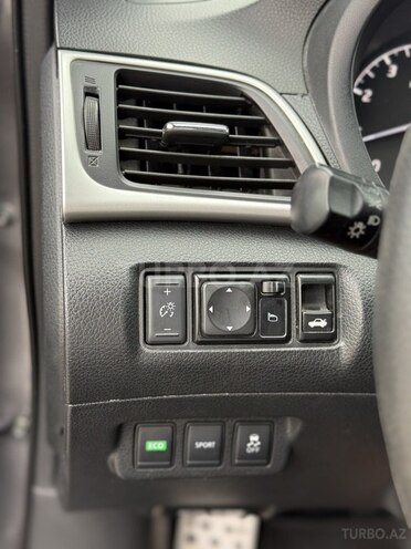 Nissan Sentra 2018, 96,000 km - 1.8 l - Gəncə