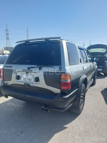 Nissan Pathfinder 1998, 250,632 km - 3.3 l - Bakı