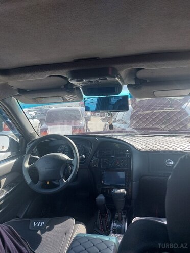 Nissan Pathfinder 1998, 250,632 km - 3.3 l - Bakı