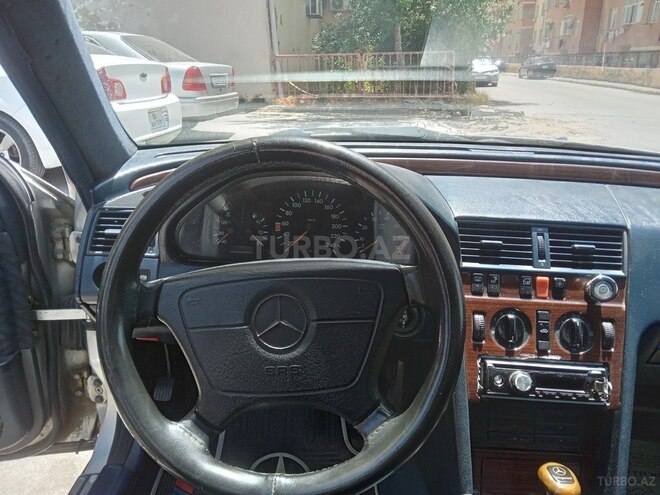 Mercedes C 180 1995, 222,225 km - 1.8 л - Bakı