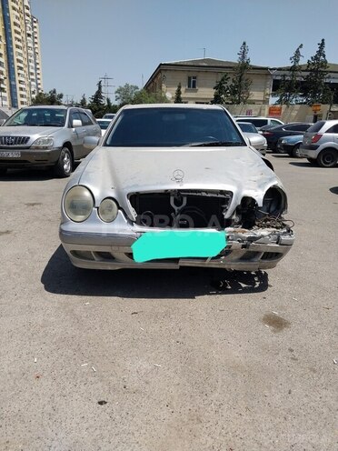 Mercedes E 280 2000, 455,123 km - 2.8 л - Bakı