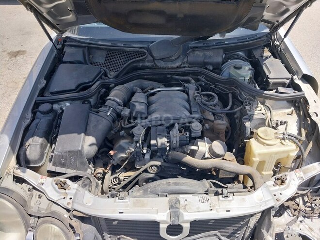 Mercedes E 280 2000, 455,123 km - 2.8 л - Bakı