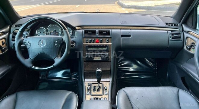 Mercedes E 320 2000, 193,000 km - 3.2 l - Bakı