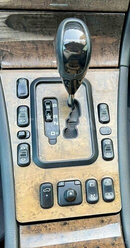 Mercedes E 320 2000, 193,000 km - 3.2 l - Bakı