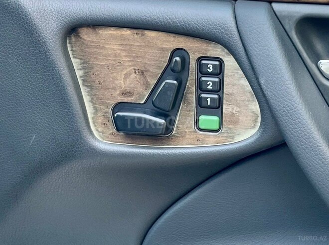 Mercedes E 320 2000, 193,000 km - 3.2 l - Bakı