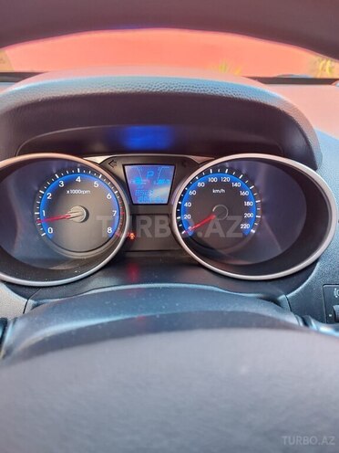 Hyundai ix35 2013, 192,000 km - 2.0 л - Bakı