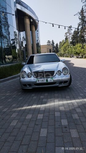 Mercedes E 220 d 1999, 324,568 km - 2.2 л - İmişli