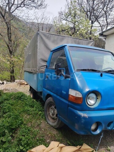 Hyundai H 100 1998, 296,453 km - 2.5 л - Qax