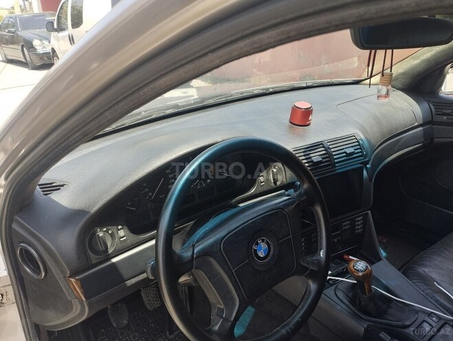 BMW 520 1996, 379,528 km - 2.0 l - Bərdə