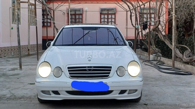 Mercedes E 270 2000, 699,101 km - 2.7 л - Sabirabad