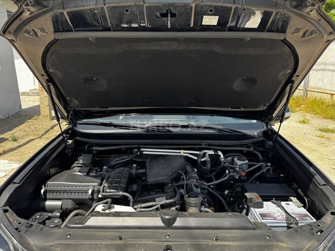 Toyota Land Cruiser Prado 2015, 240,000 km - 2.7 l - Bakı