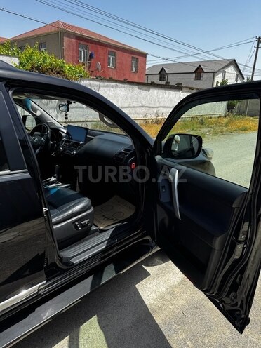 Toyota Land Cruiser Prado 2015, 240,000 km - 2.7 l - Bakı