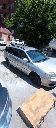Toyota Corolla 2005, 320,000 km - 1.4 l - Bakı