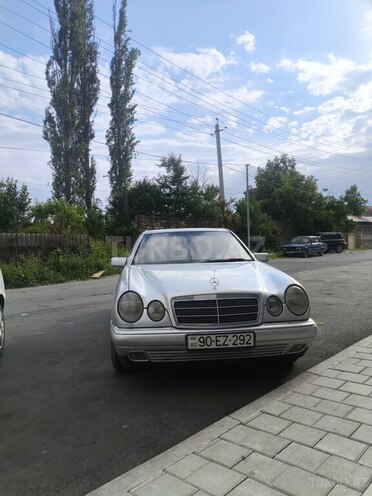 Mercedes E 200 1999, 680,000 km - 2.0 л - Ağdaş