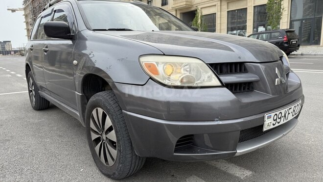 Mitsubishi Outlander 2005, 162,550 km - 2.4 l - Bakı