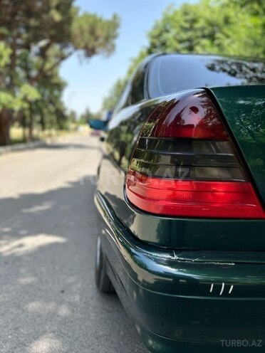 Mercedes C 180 1999, 220,000 km - 1.8 l - Gəncə