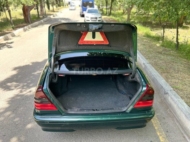 Mercedes C 180 1999, 220,000 km - 1.8 l - Gəncə