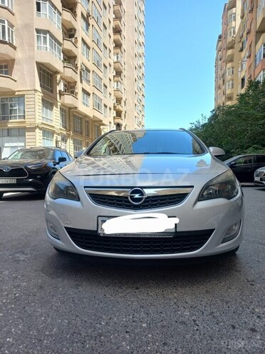 Opel Astra 2011, 270,000 km - 1.3 l - Bakı