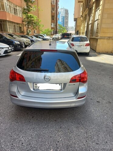 Opel Astra 2011, 270,000 km - 1.3 l - Bakı