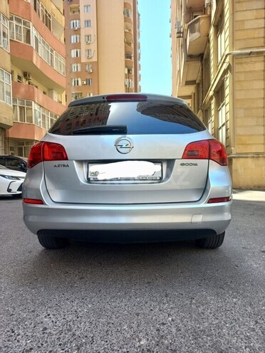 Opel Astra 2011, 270,000 km - 1.3 l - Bakı