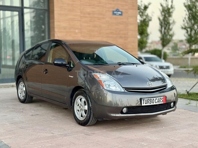 Toyota Prius-3