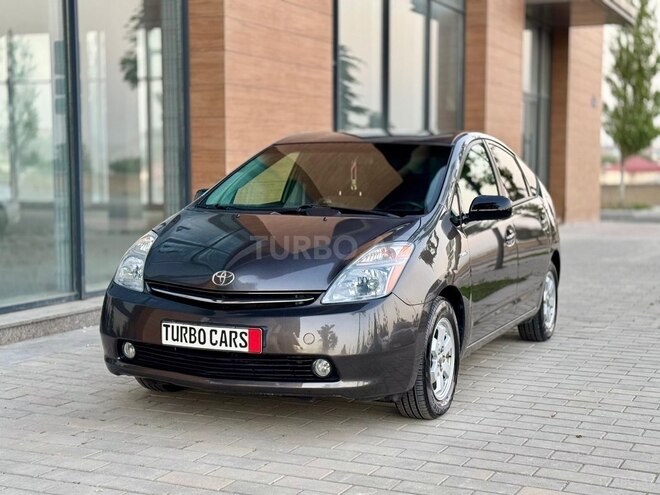 Toyota Prius-2